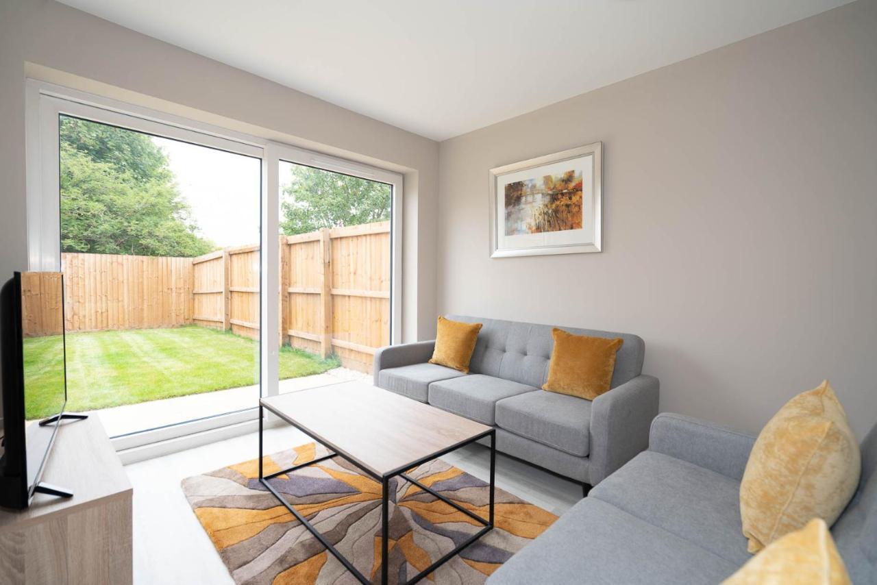 Fantastic 3Br House In Birmingham With Garden Villa Exterior photo