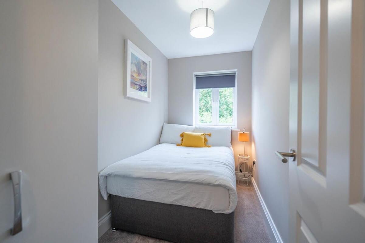 Fantastic 3Br House In Birmingham With Garden Villa Exterior photo